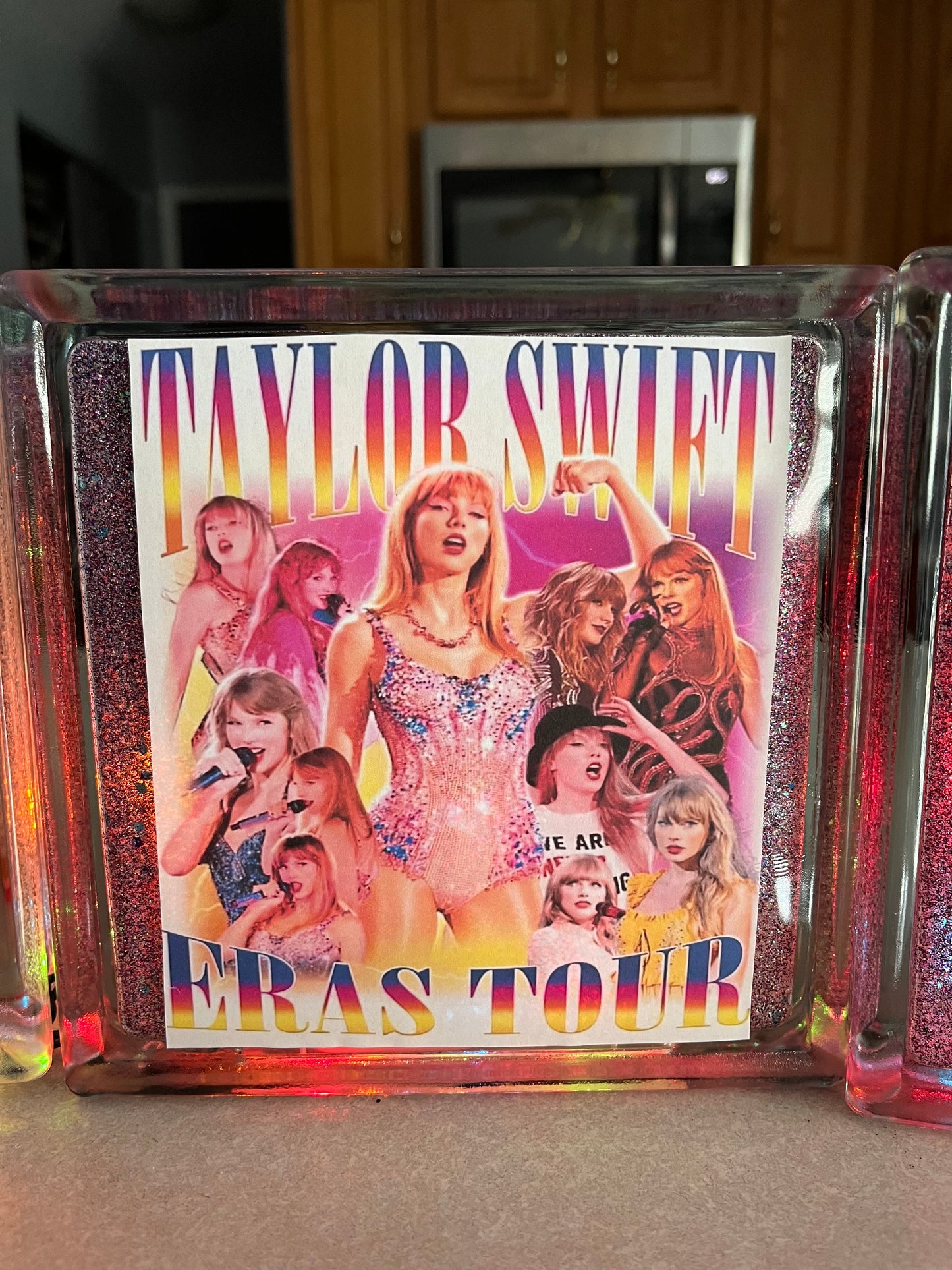 tour light up box