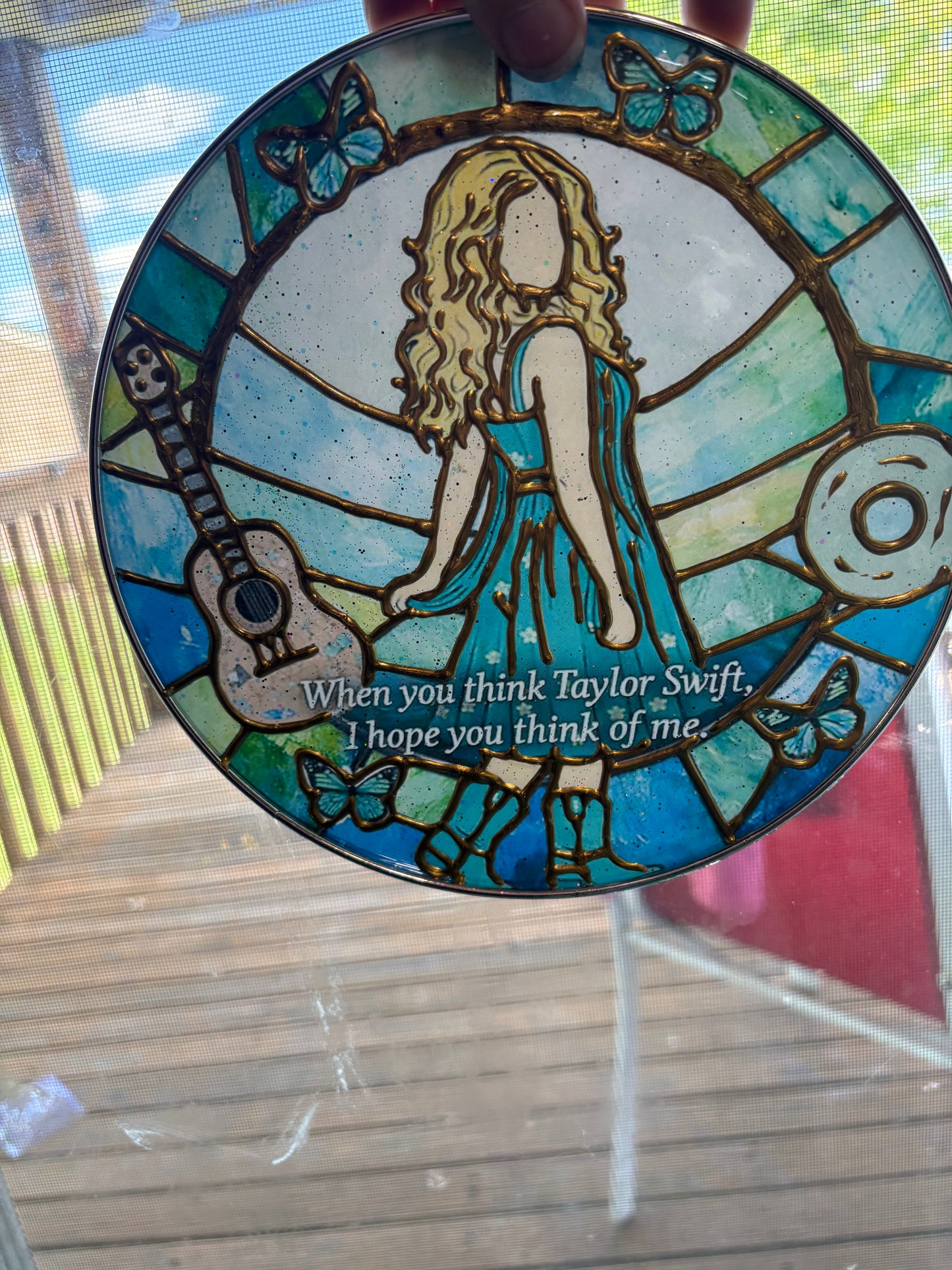Taylor debut gold faux suncatcher