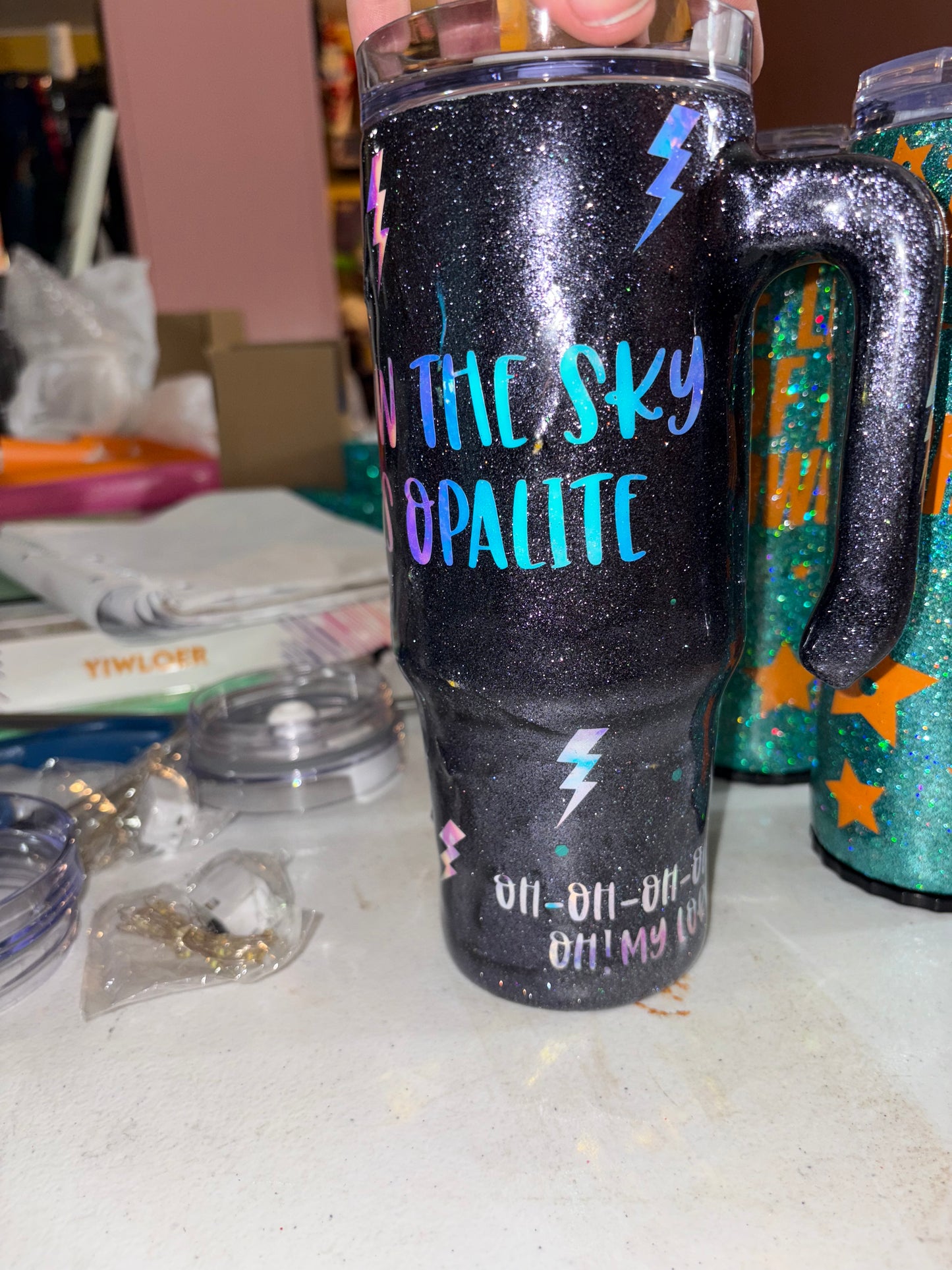 Strikes of lightning light up 30oz tumbler