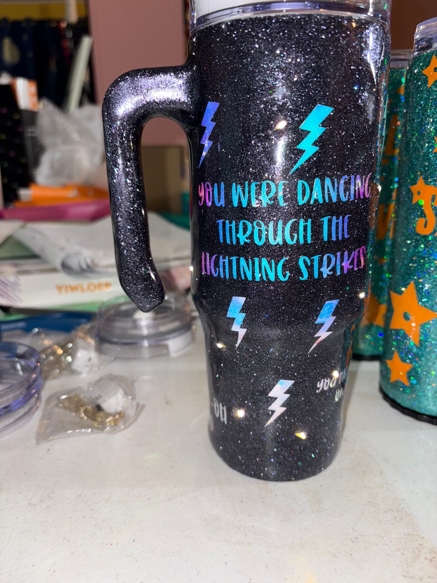 Strikes of lightning light up 30oz tumbler