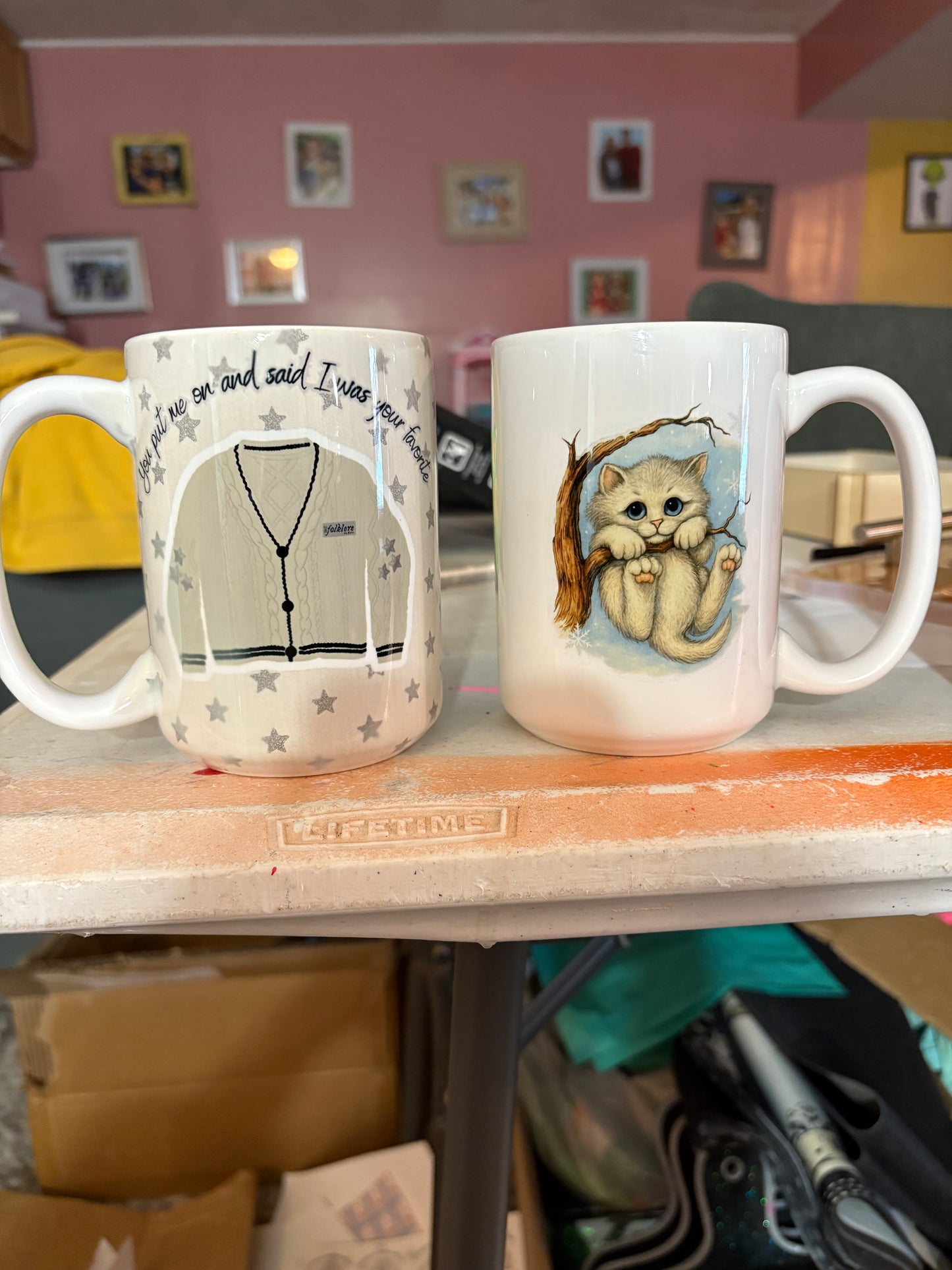 Cardigan mug
