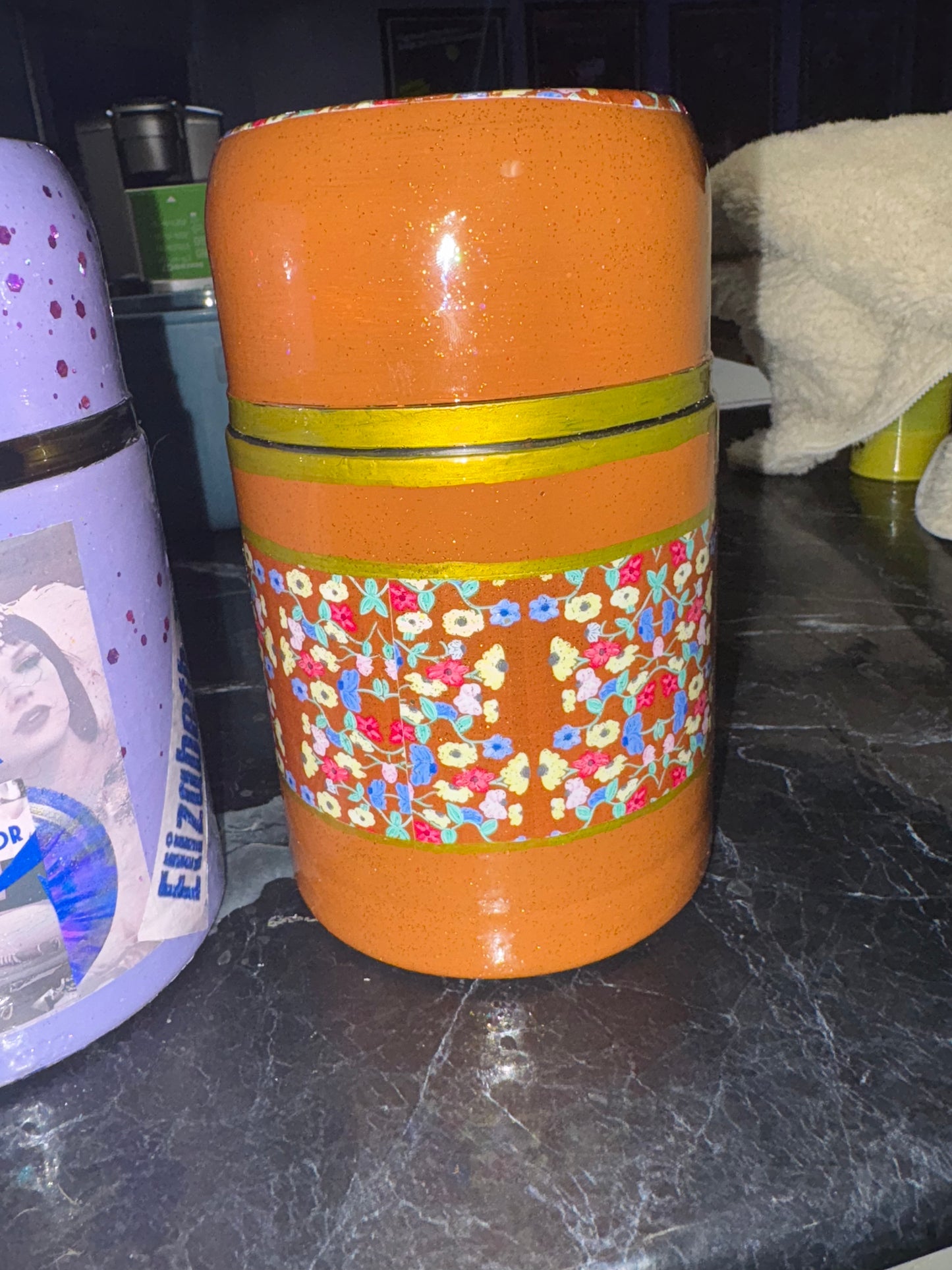 Piano surprise song thermos
