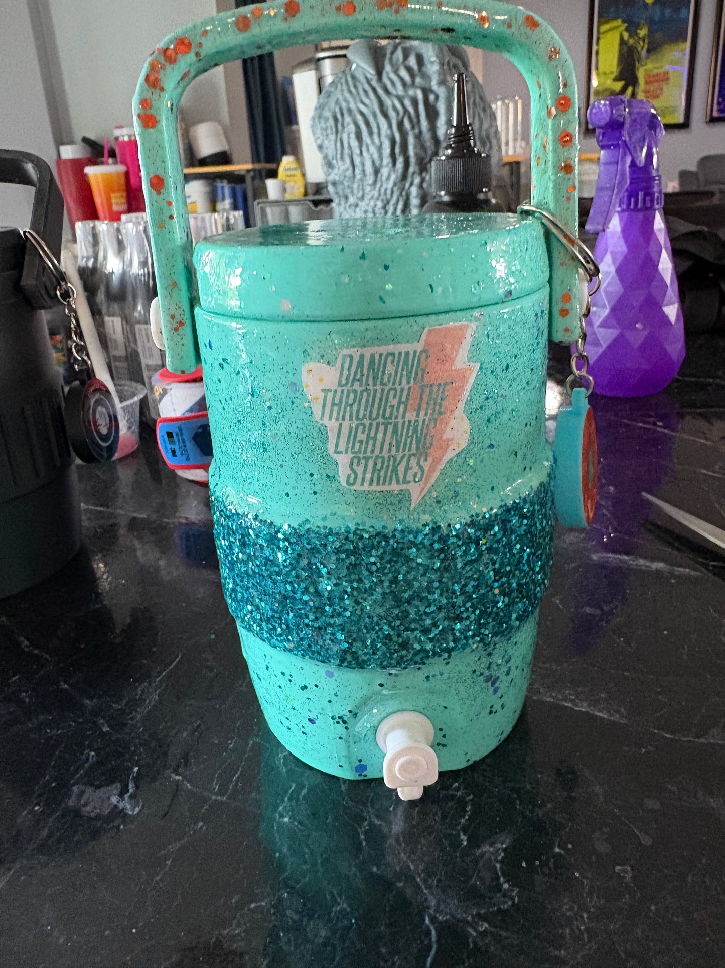 Viral can holder -Taylor designs